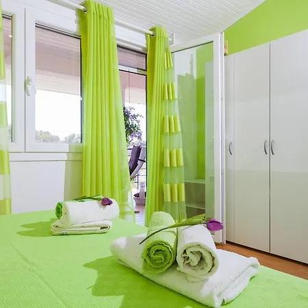 Apartament Triporte