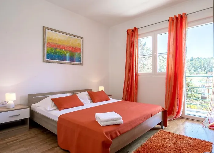 Triporte Apartman