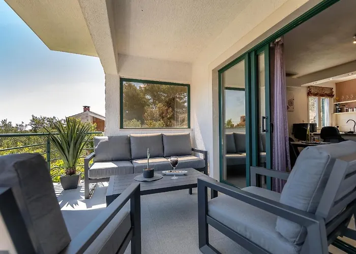 Triporte 아파트 *